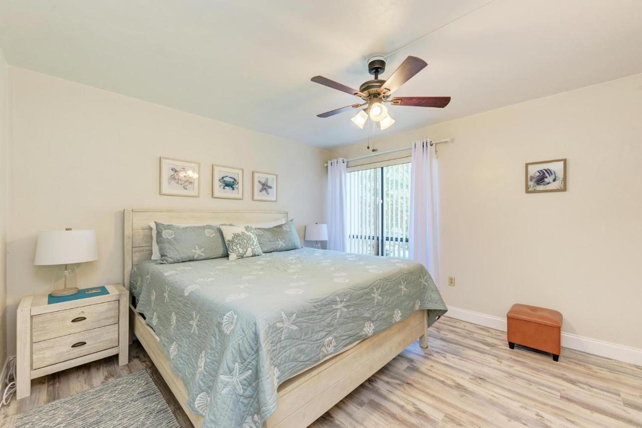 Anna Maria Island Runaway Tropical Dream-One Minute Walk To The Beach-Heated Pool Bradenton Beach Extérieur photo